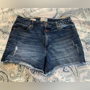 Universal Threads distressed denim shorts